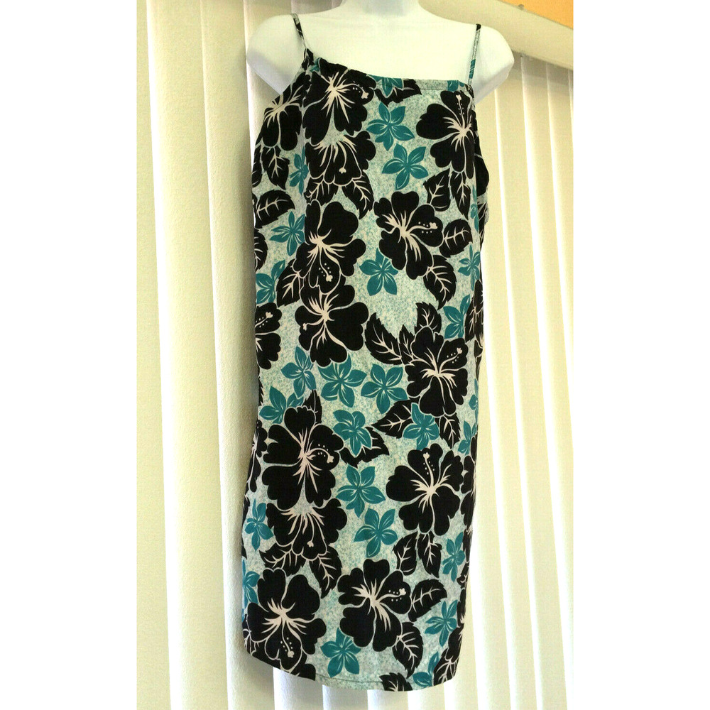 🫐  STITCH WOMENS HAWAIIN DRESS SIZE S/M. 🫐